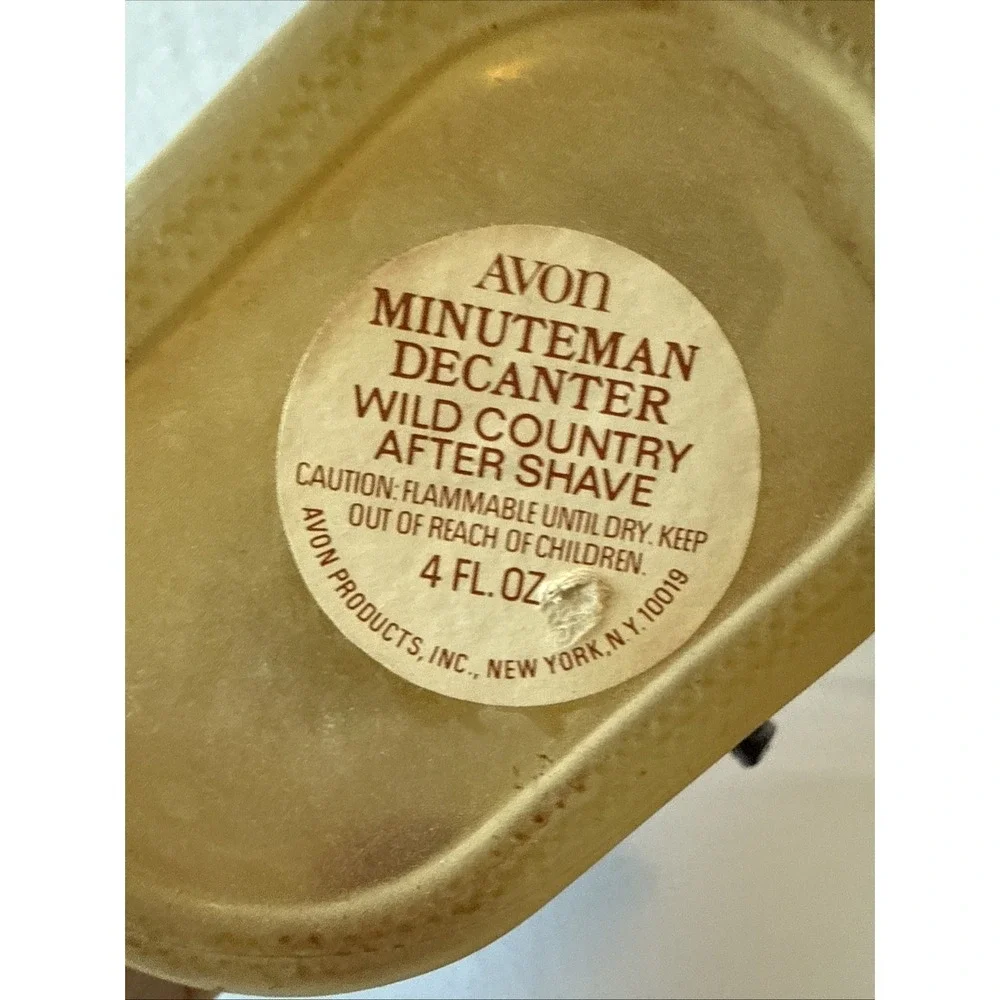 Vintage Avon Minuteman Decanter Bottle 4oz Empty With Original Box 1970s Rifle